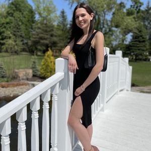 Meet your Posher, Erica